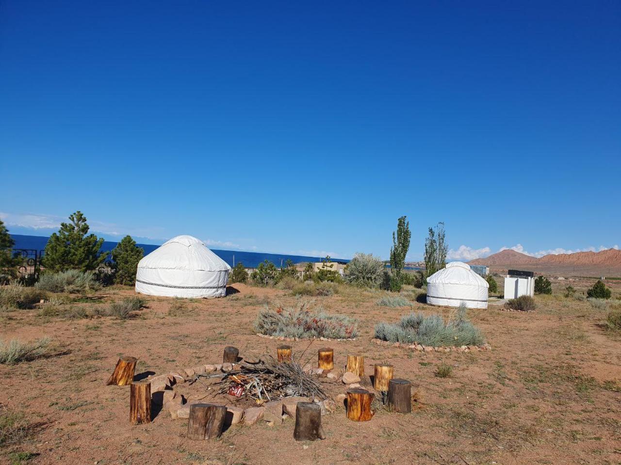 Agat Yurt Camp Bed & Breakfast Kaji-Say Eksteriør bilde