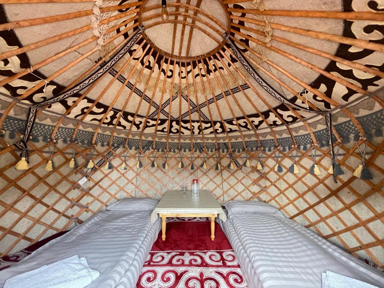 Agat Yurt Camp Bed & Breakfast Kaji-Say Eksteriør bilde