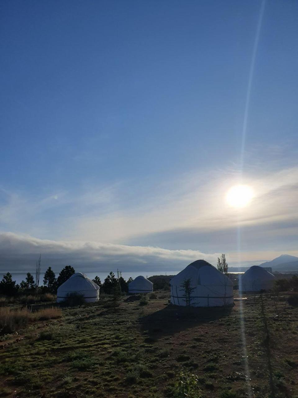 Agat Yurt Camp Bed & Breakfast Kaji-Say Eksteriør bilde